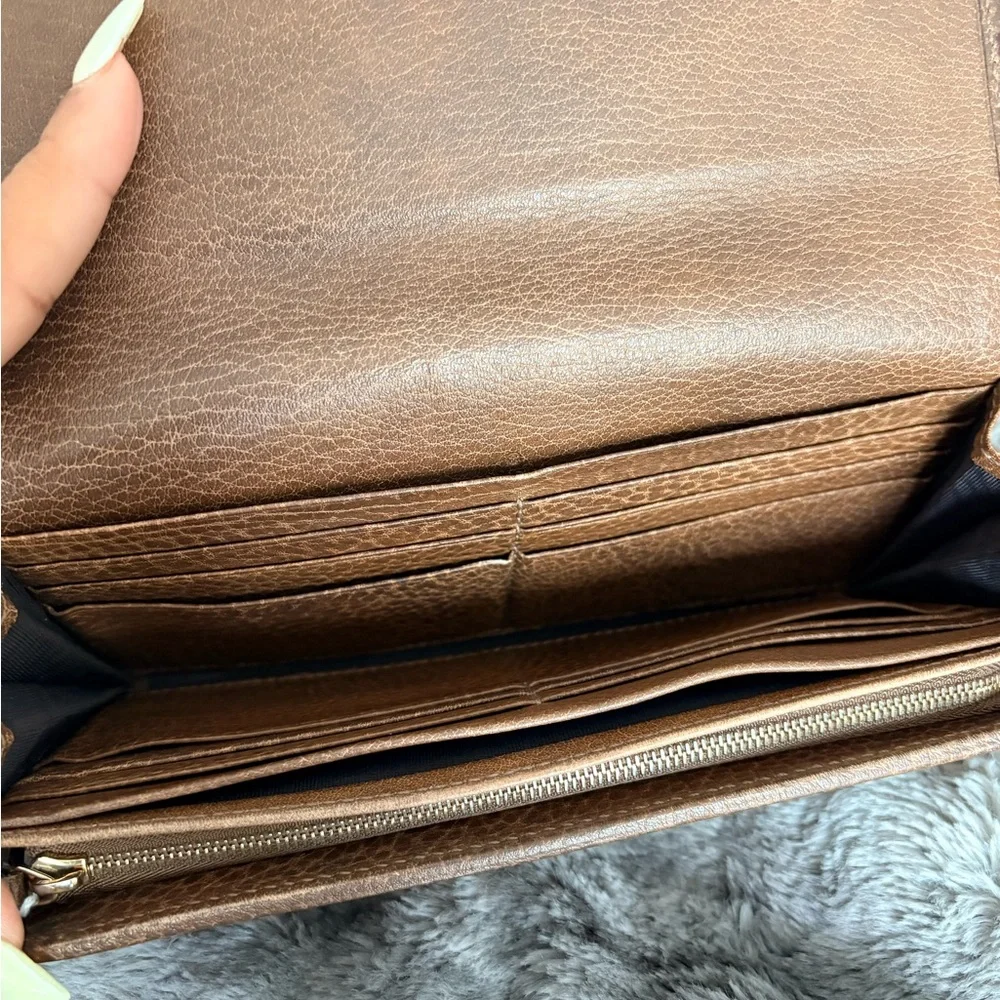 Gucci Tan/Brown GG-Embossed Leather Continental Wallet with Gold Logo - Picture 6 of 9